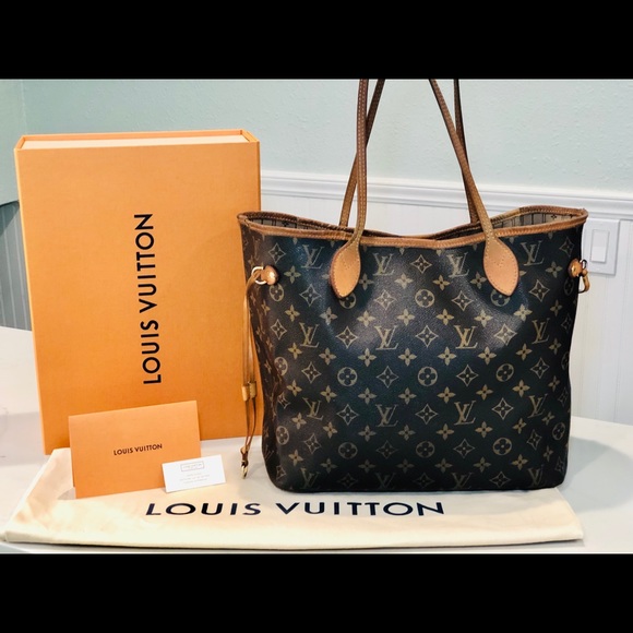 SOLD Authentic Neverfull Louis Vuitton MM - Picture 2 of 8